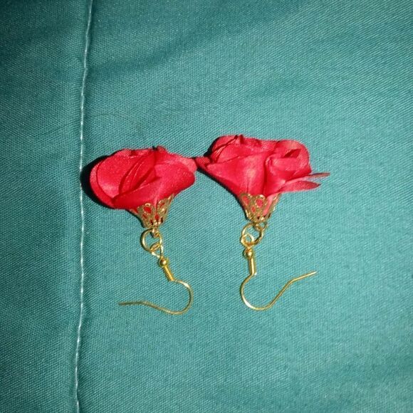 Valentines Earring bundle of 2 - Picture 4 of 6